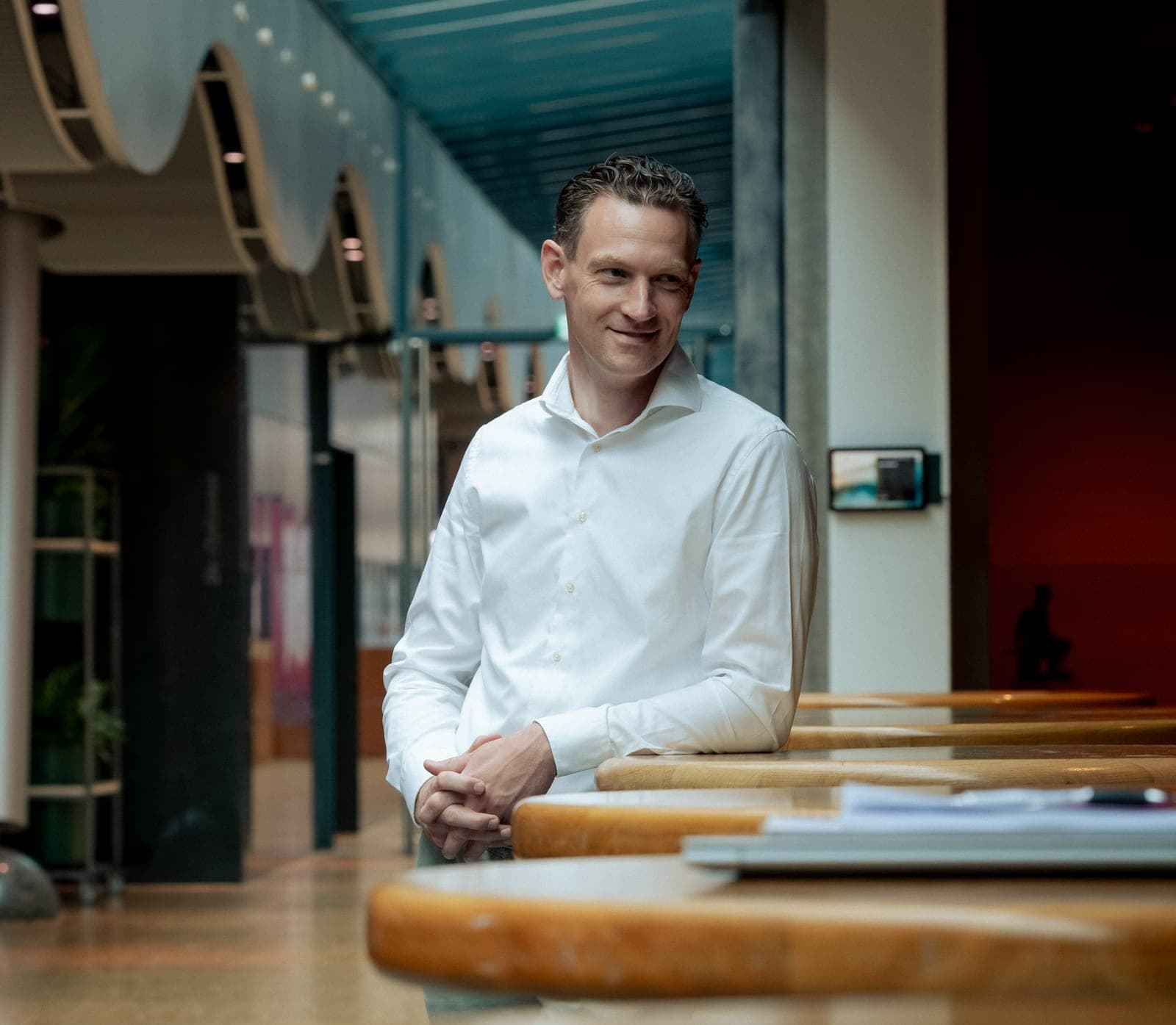 Portretfoto van Martin Vrieling, hypotheekadviseur bij Belderbrandt