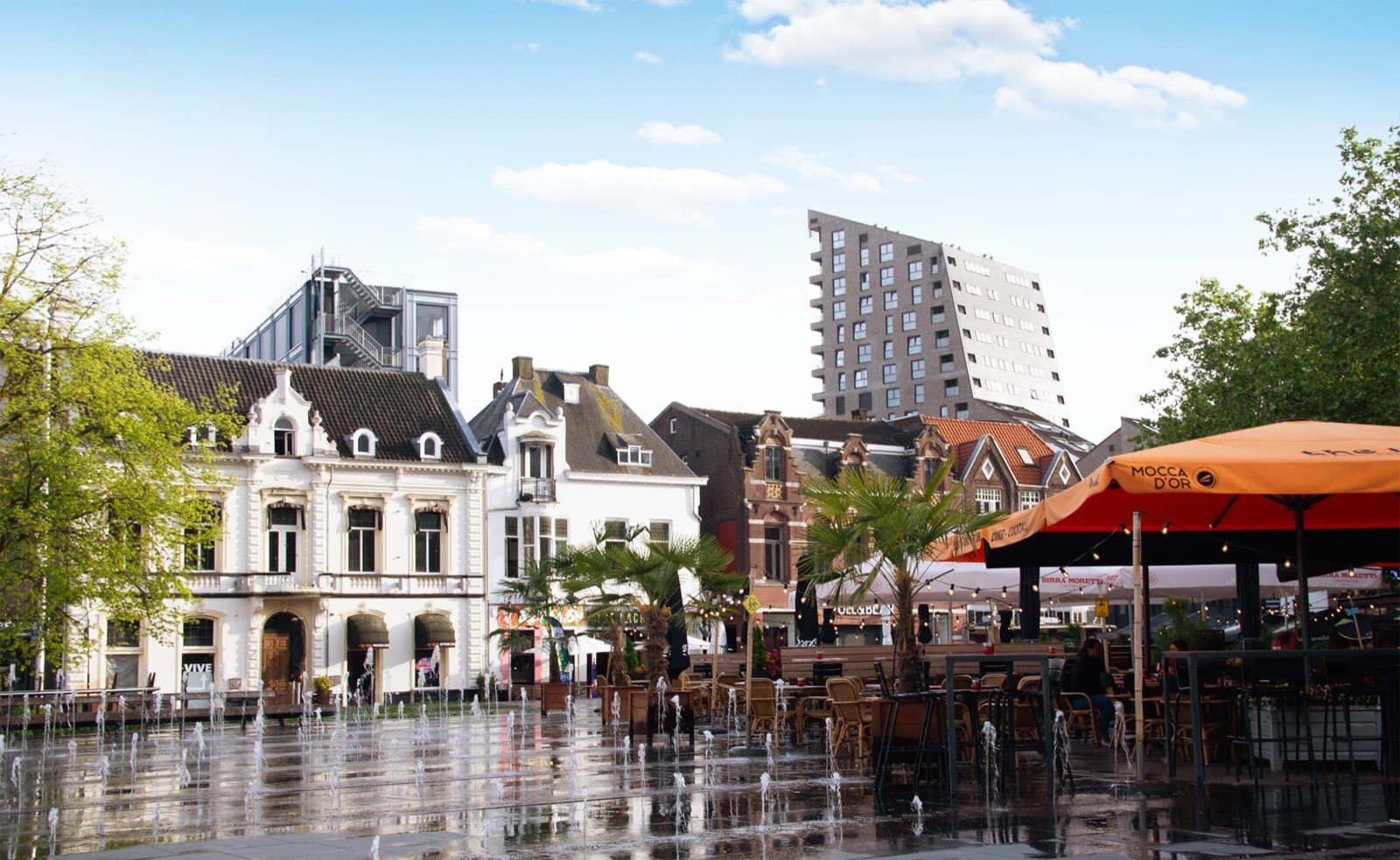 Plein De Heuvel in het centrum van Tilburg
